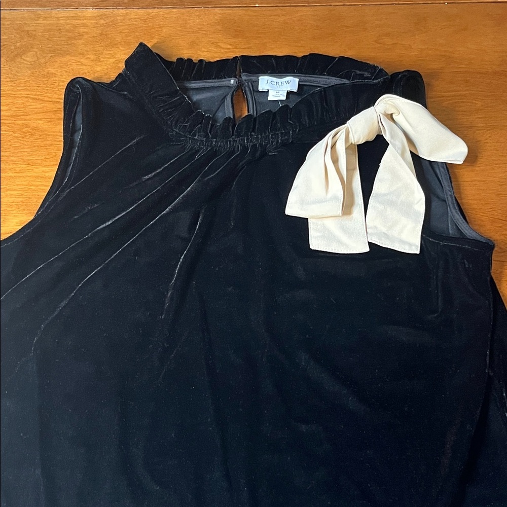 NWT J. Crew Classic Black Velvet Sleevless Top with Bow Medium